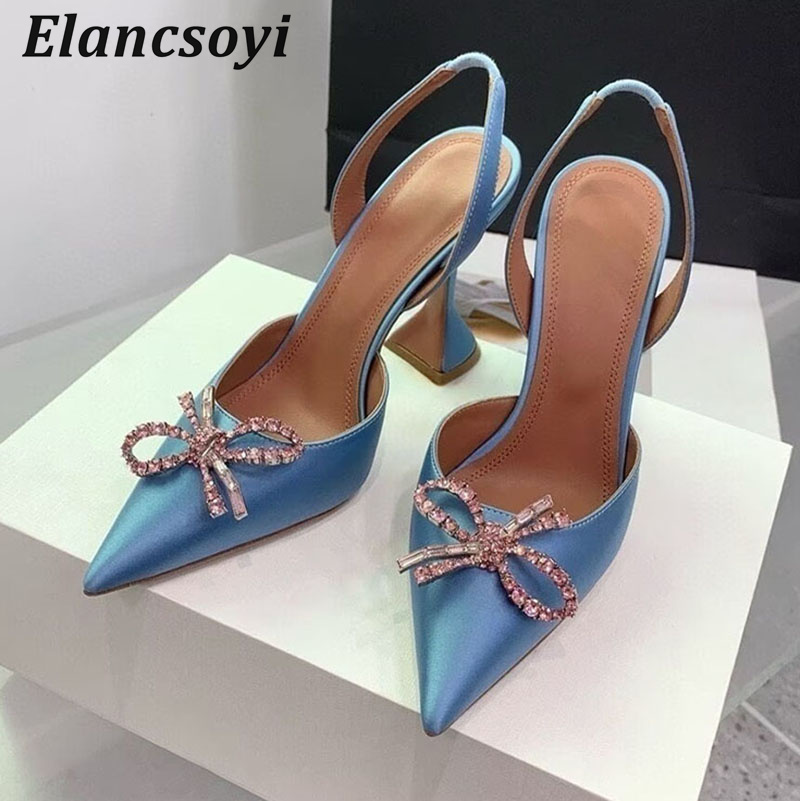 Casual Sandal Leather - รองเท้าส้นสูงหัวแหลมแบบผูกเชือกประดับโบว์คริสตัล ผ้าซาติน รองเท้าส้นสูงแบบสวมเปิดส้น สายรัดหลัง รองเท้าเซ็กซี่สำหรับงานปาร์ตี้และงานเลี้ยง