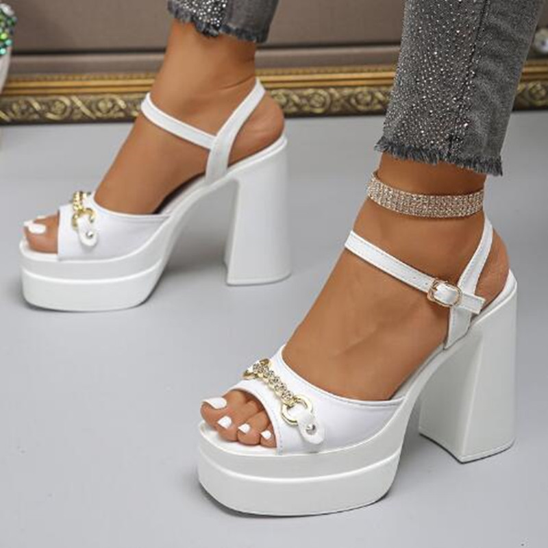 สินค้าใหม่ประจำฤดูร้อนปี 2026  - Casual Sandal Leather บทวิจารณ์และราคา